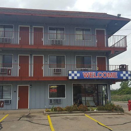 Travel Inn Шарънвил Екстериор снимка