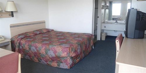 Travel Inn Шарънвил Екстериор снимка