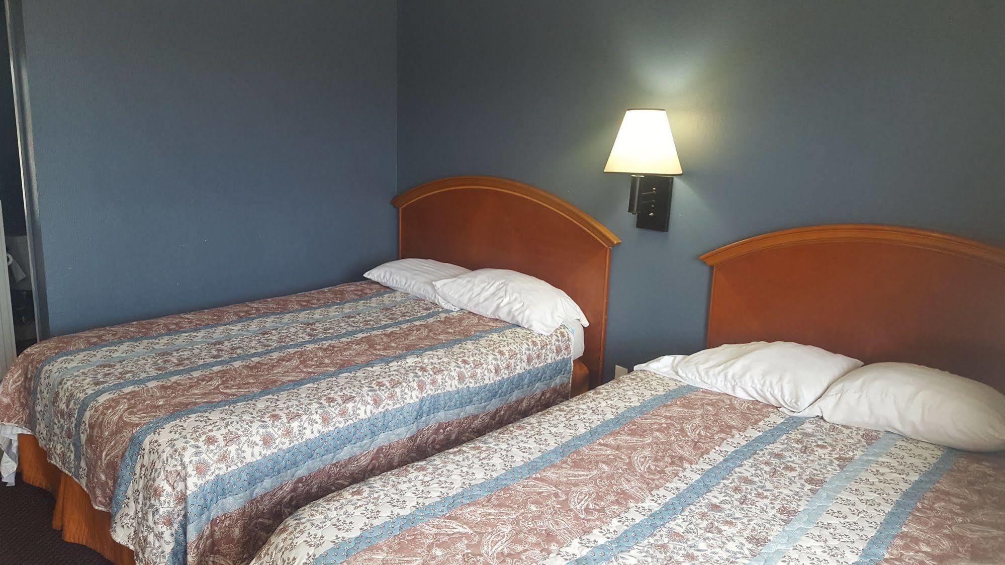 Travel Inn Шарънвил Екстериор снимка